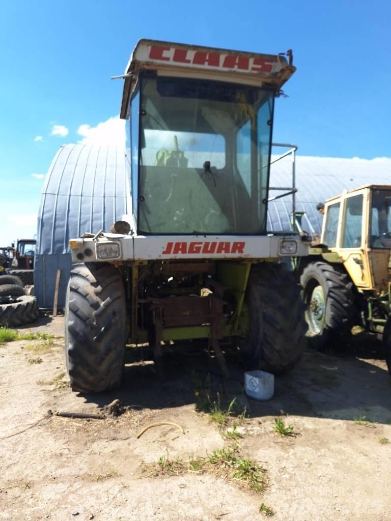 CLAAS Jaguar 690 SL Lopbarības novācēji