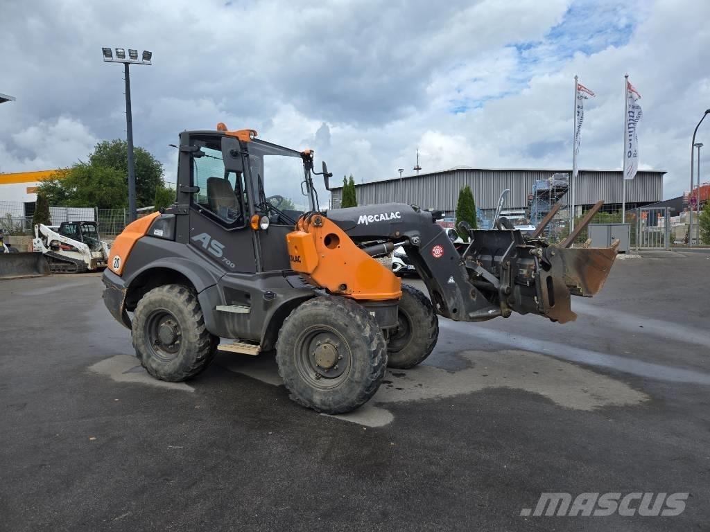 Mecalac AS 700 Iekrāvēji uz riteņiem