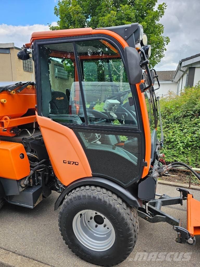 Holder C270 Komunālā tehnika instrumentu pārvadāšanai
