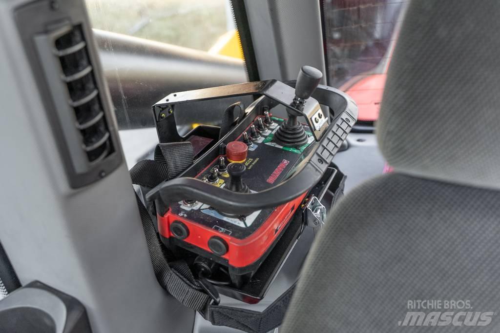 Manitou MRT 3060 Teleskopiskie manipulatori