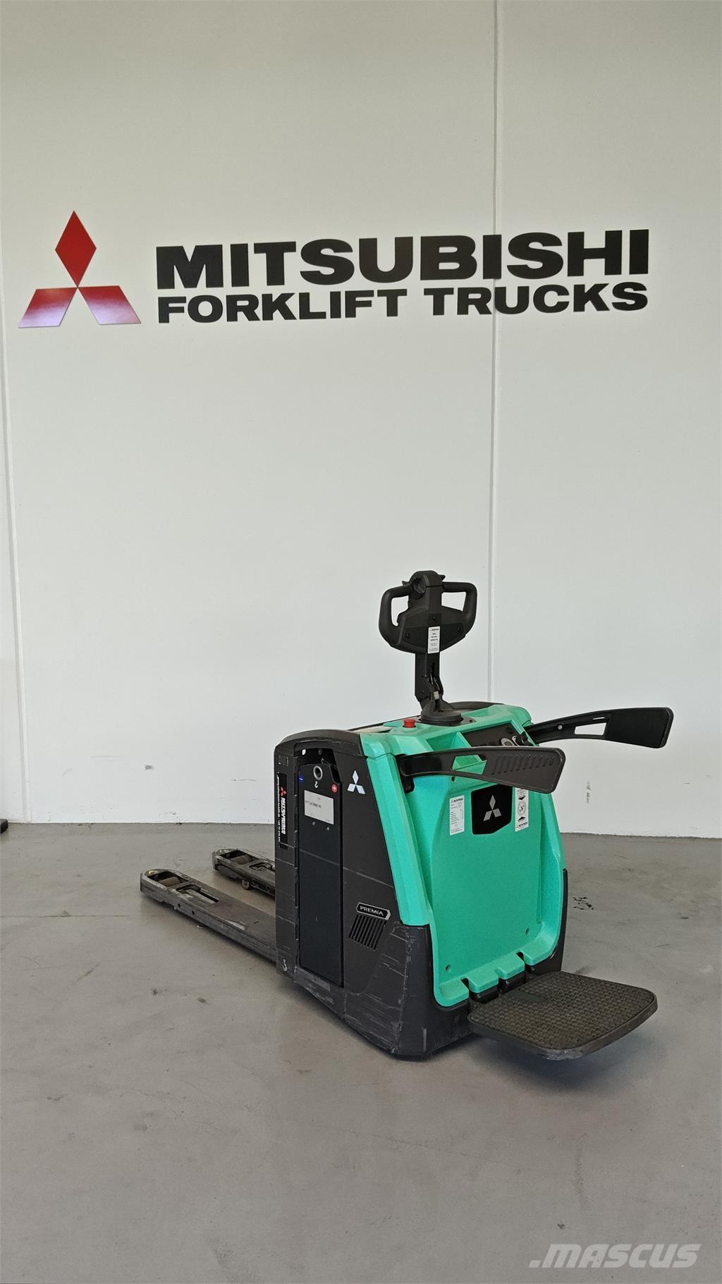 Mitsubishi PBV20N3 Pašgājējplatformas