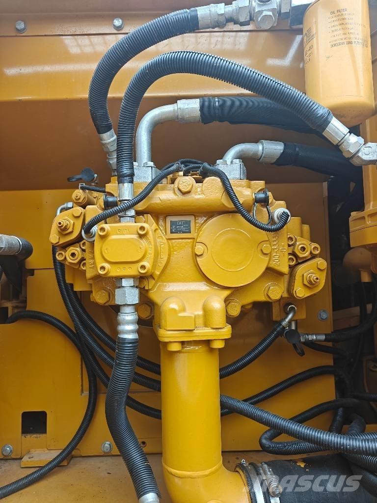 CAT 329 D2 L Kāpurķēžu ekskavatori