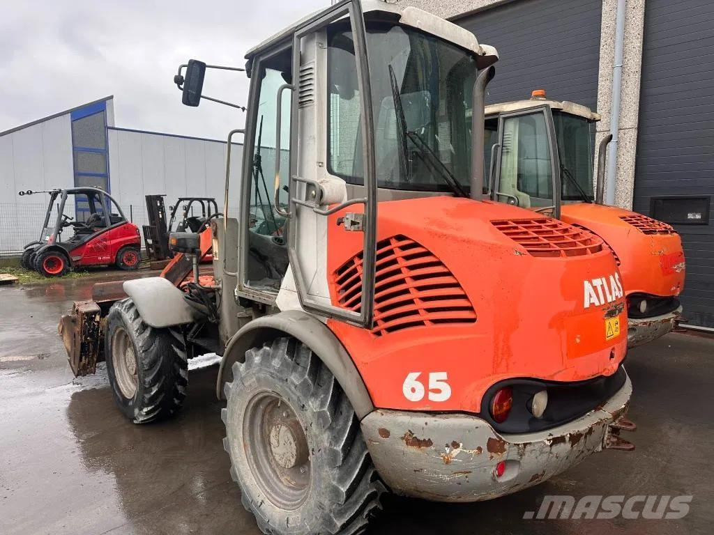 Atlas 65 x4x Iekrāvēji uz riteņiem