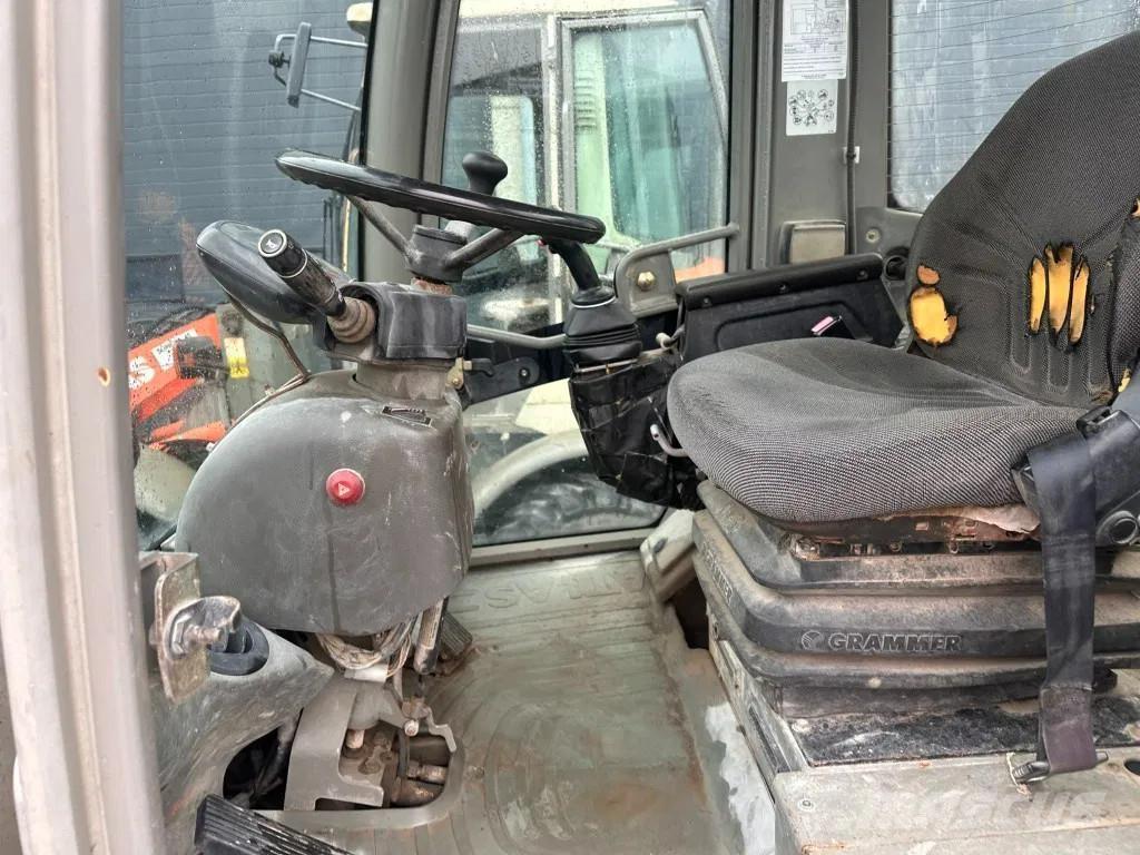 Atlas 65 x4x Iekrāvēji uz riteņiem