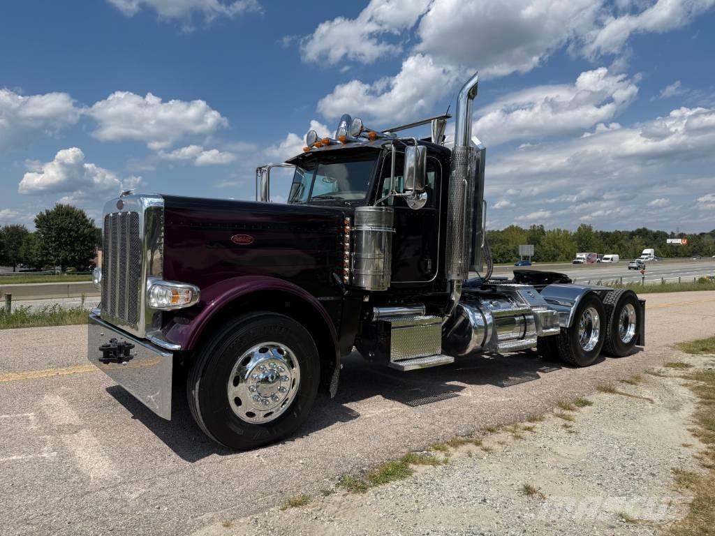 Peterbilt 389 Vilcēji