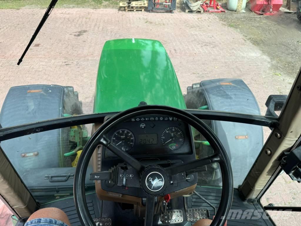 John Deere 6400 Traktori