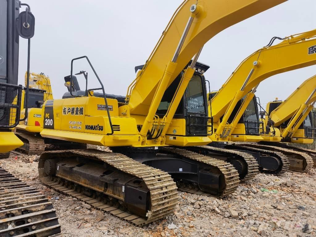 Komatsu pc200-8 Kāpurķēžu ekskavatori