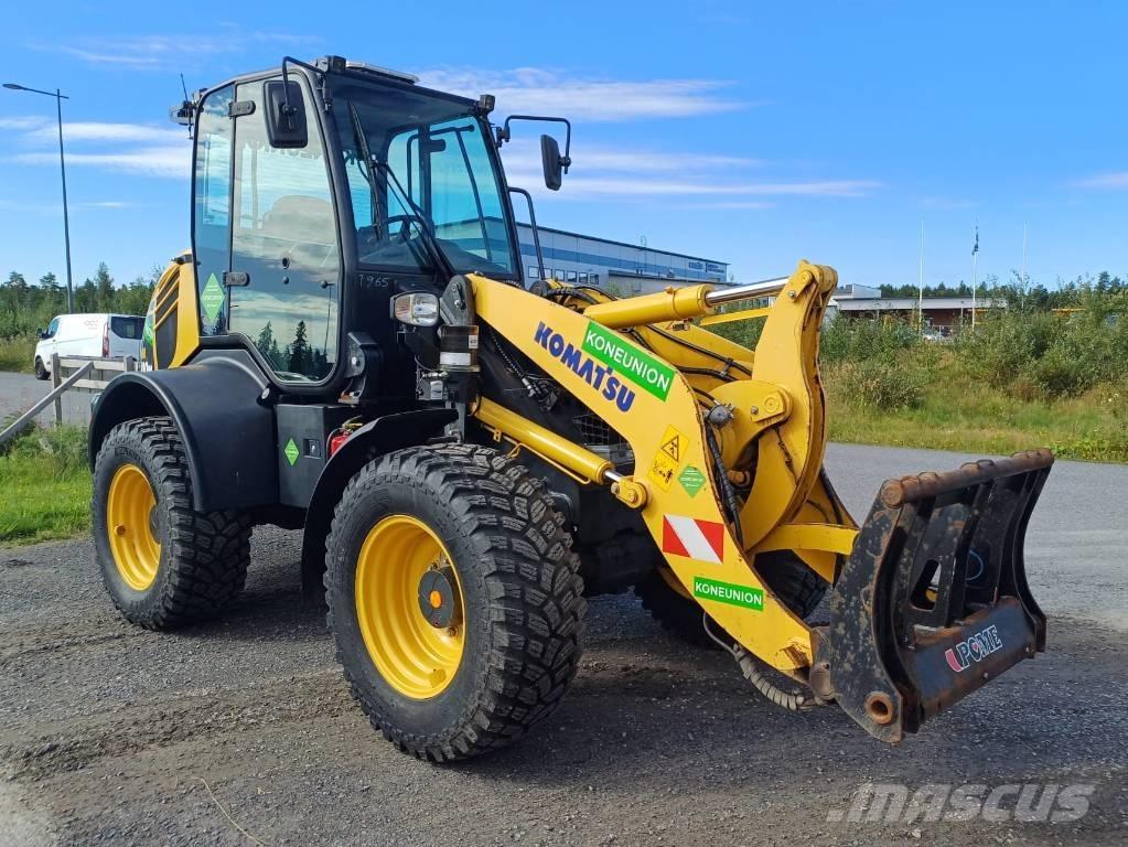 Komatsu WA 100 M-8 Iekrāvēji uz riteņiem