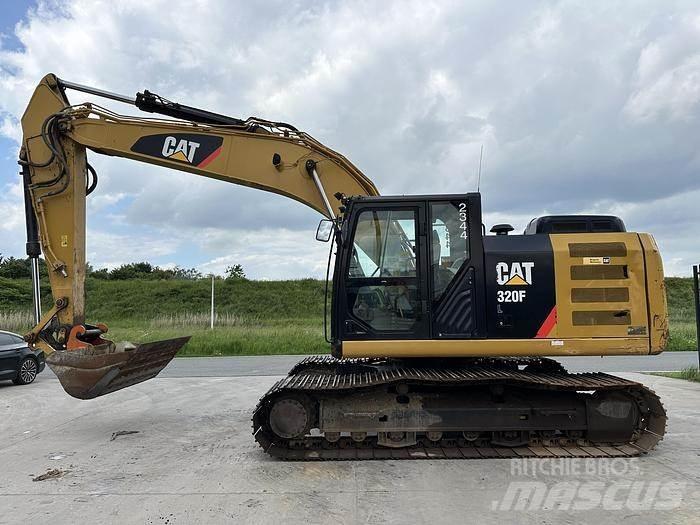 CAT 320FL Kāpurķēžu ekskavatori