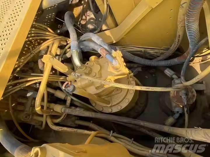 CAT CAT325B Kāpurķēžu ekskavatori