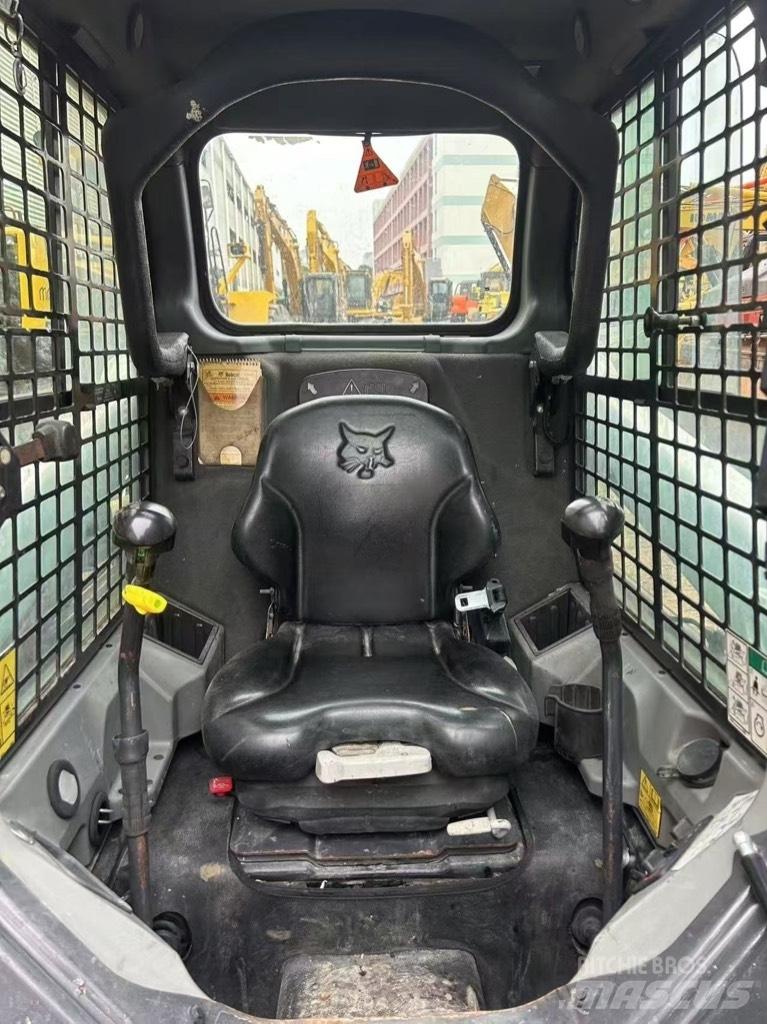 Bobcat S 550 Lietoti riteņu kompaktiekrāvēji
