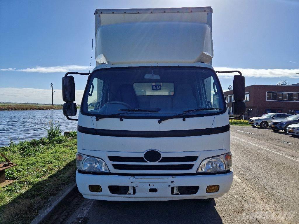 Hino 3815 Furgons