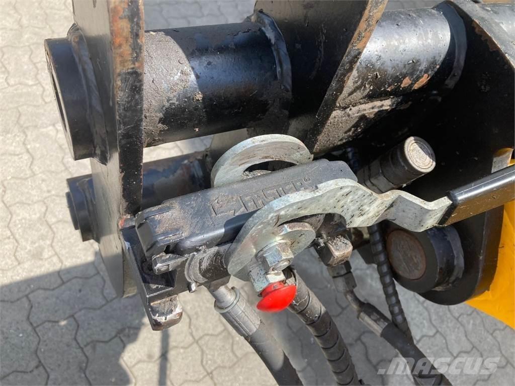 JCB TM220 Iekrāvēji uz riteņiem
