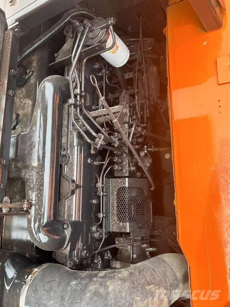 Hitachi ZX 450 H Kāpurķēžu ekskavatori