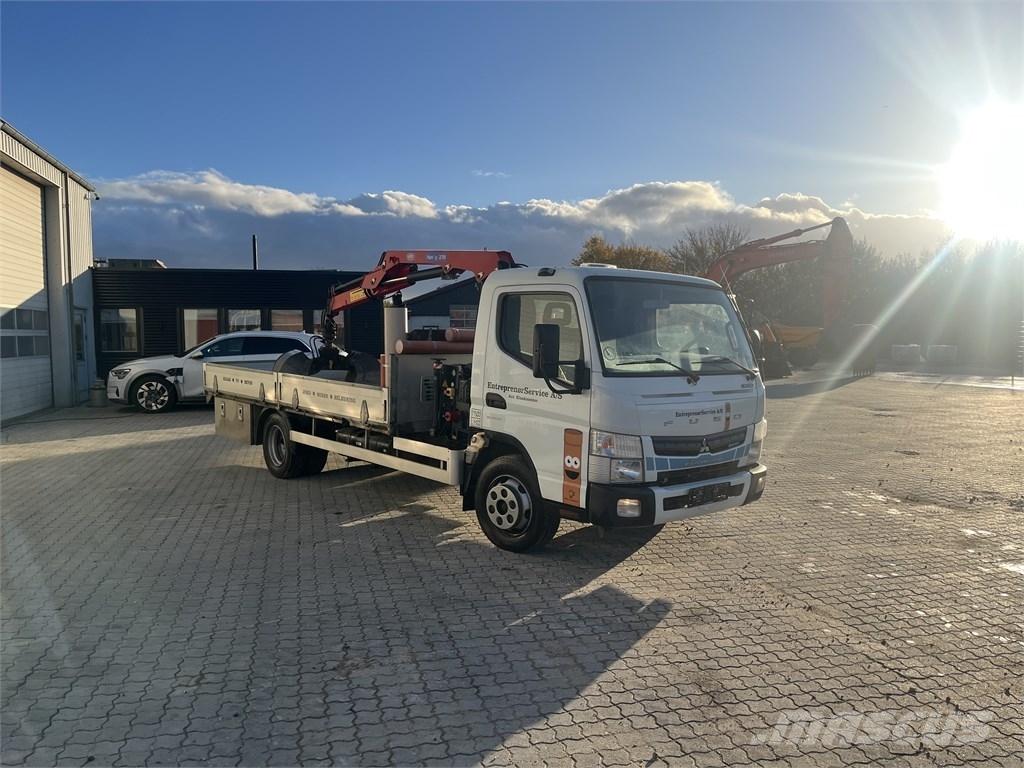 Mitsubishi Canter Platformas/izkraušana no sāniem