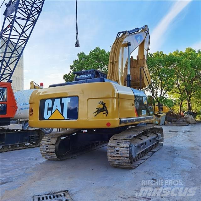 CAT 330 D Kāpurķēžu ekskavatori