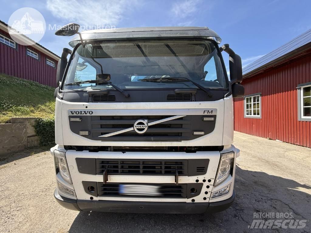 Volvo FM 330 Smagās mašīnas ar celtni