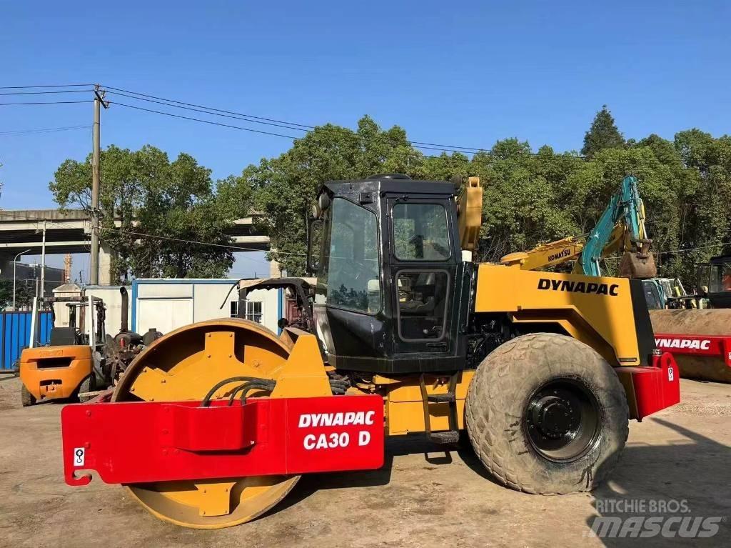 Dynapac CA300 Greideri