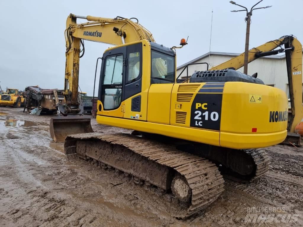 Komatsu PC 210-8 Kāpurķēžu ekskavatori