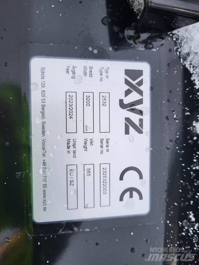 XYZ 320 PREMIUM Grāvju arkli