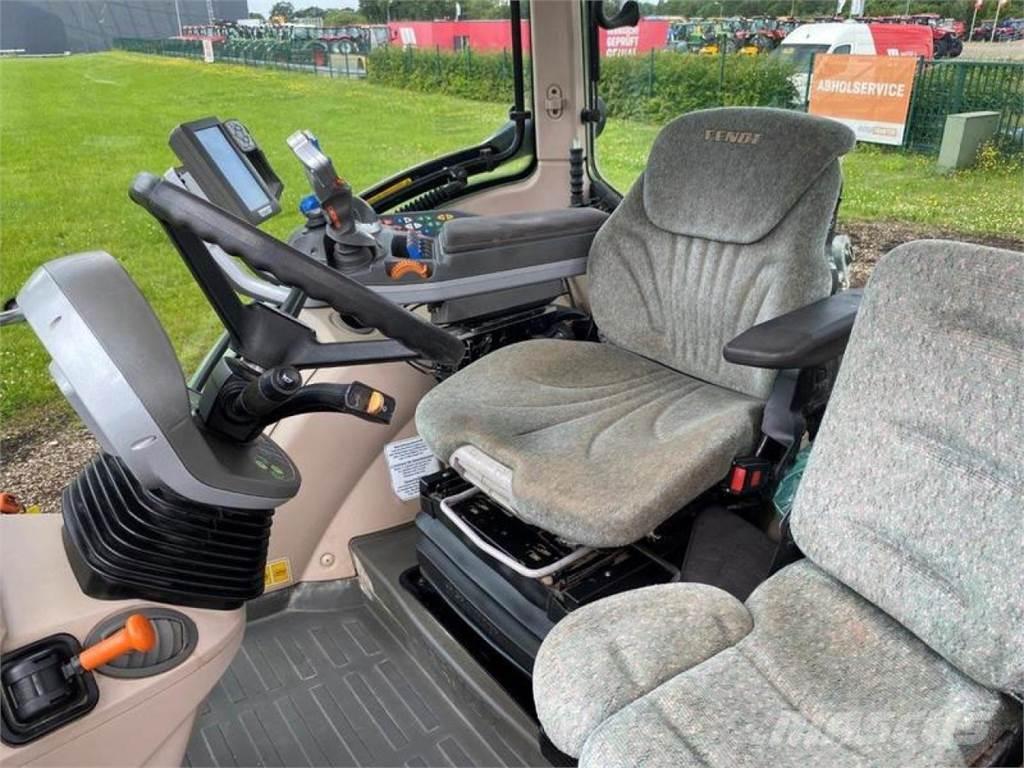 Fendt 724 PROFI Traktori