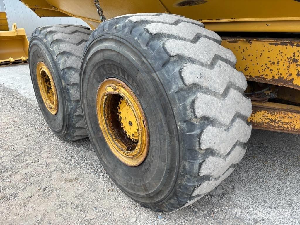 CAT 745 C Artikulētie pašizgāzēji