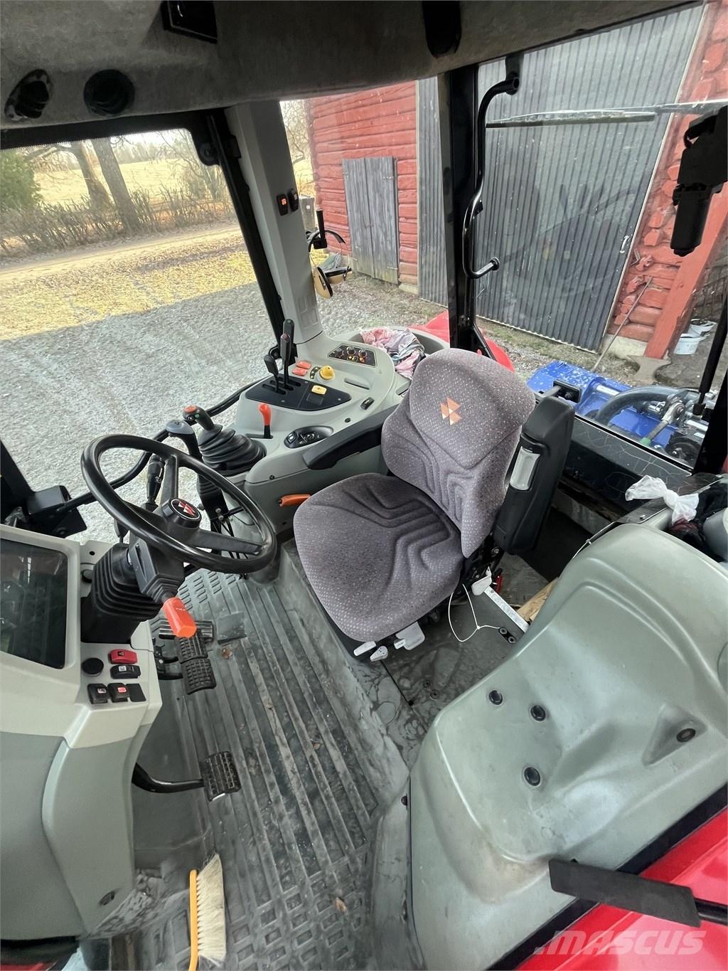 Massey Ferguson 5435 Traktori