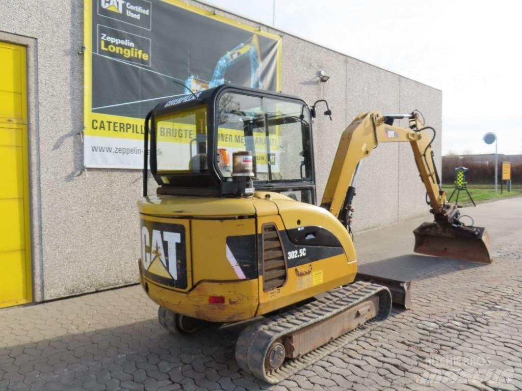 CAT 302.5 C Mini ekskavatori < 7 t