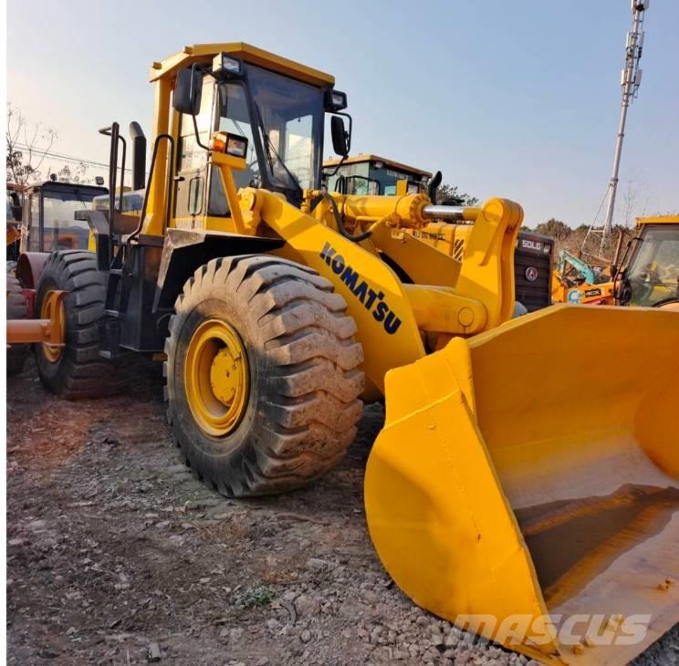 Komatsu WA 470 Iekrāvēji uz riteņiem