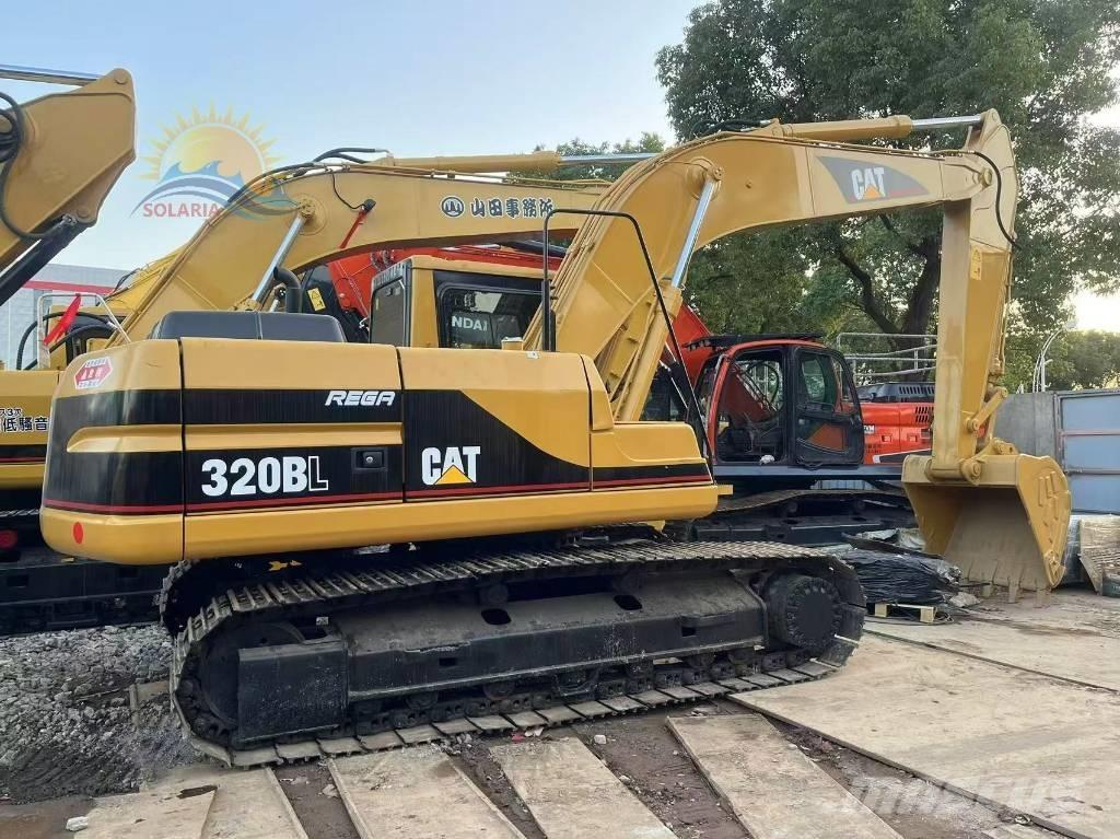 CAT 320 B L Kāpurķēžu ekskavatori