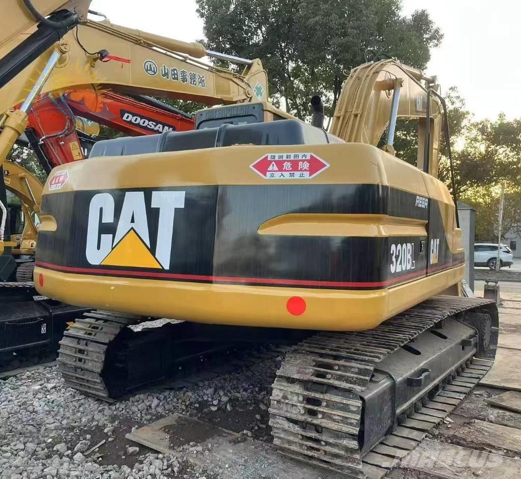 CAT 320 B L Kāpurķēžu ekskavatori