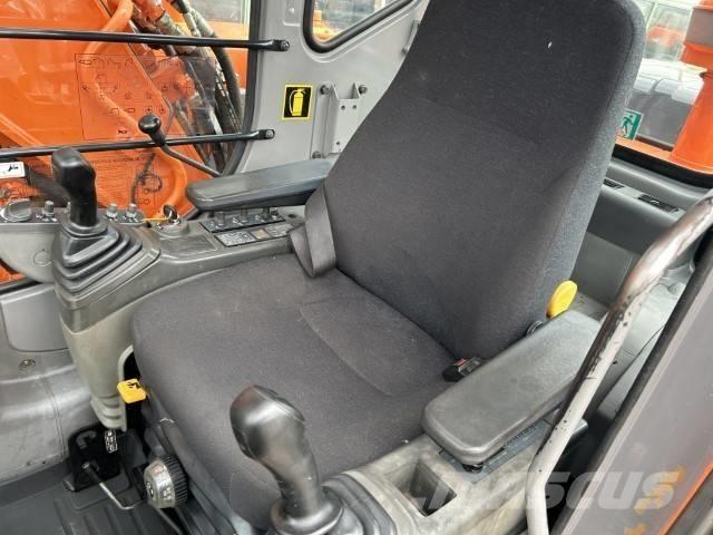 Hitachi ZX 130 W Ekskavatori uz riteņiem