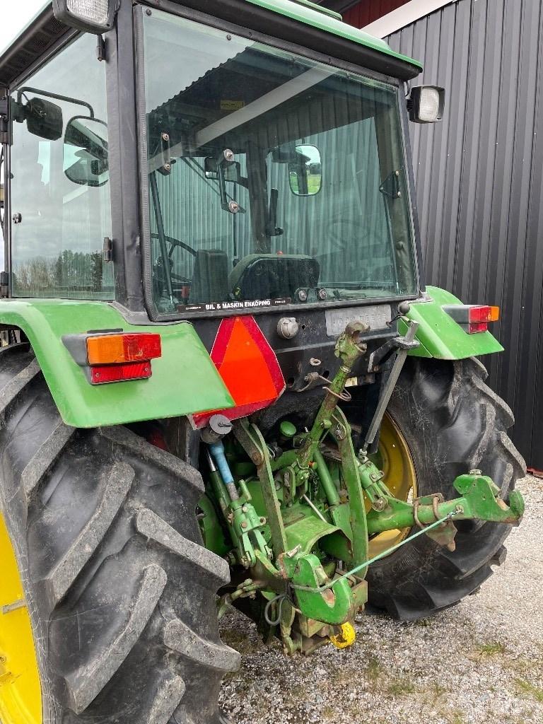 John Deere 2850 Traktori