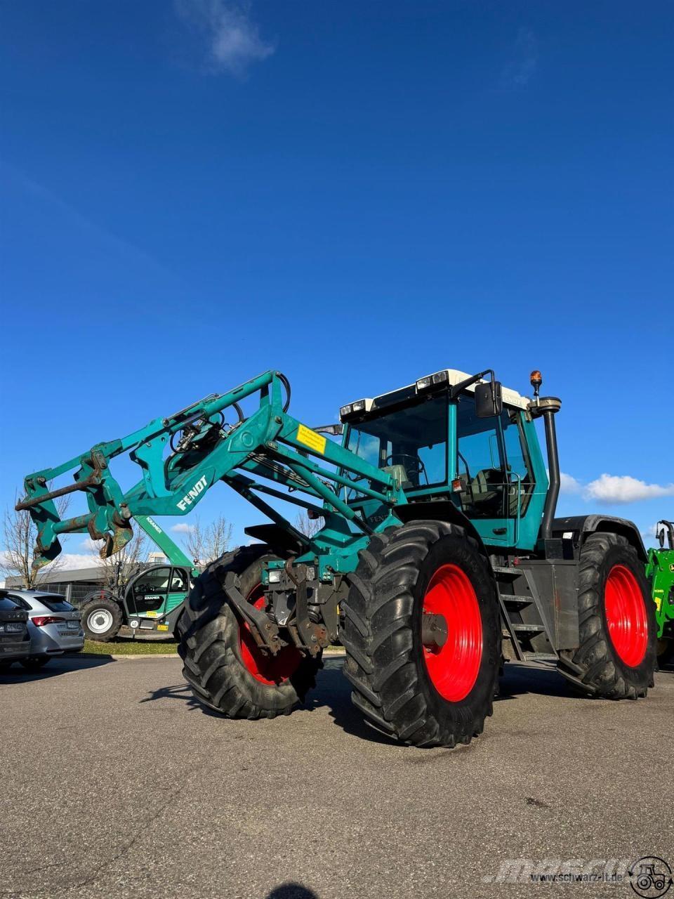 Fendt Xylon 520 Traktori
