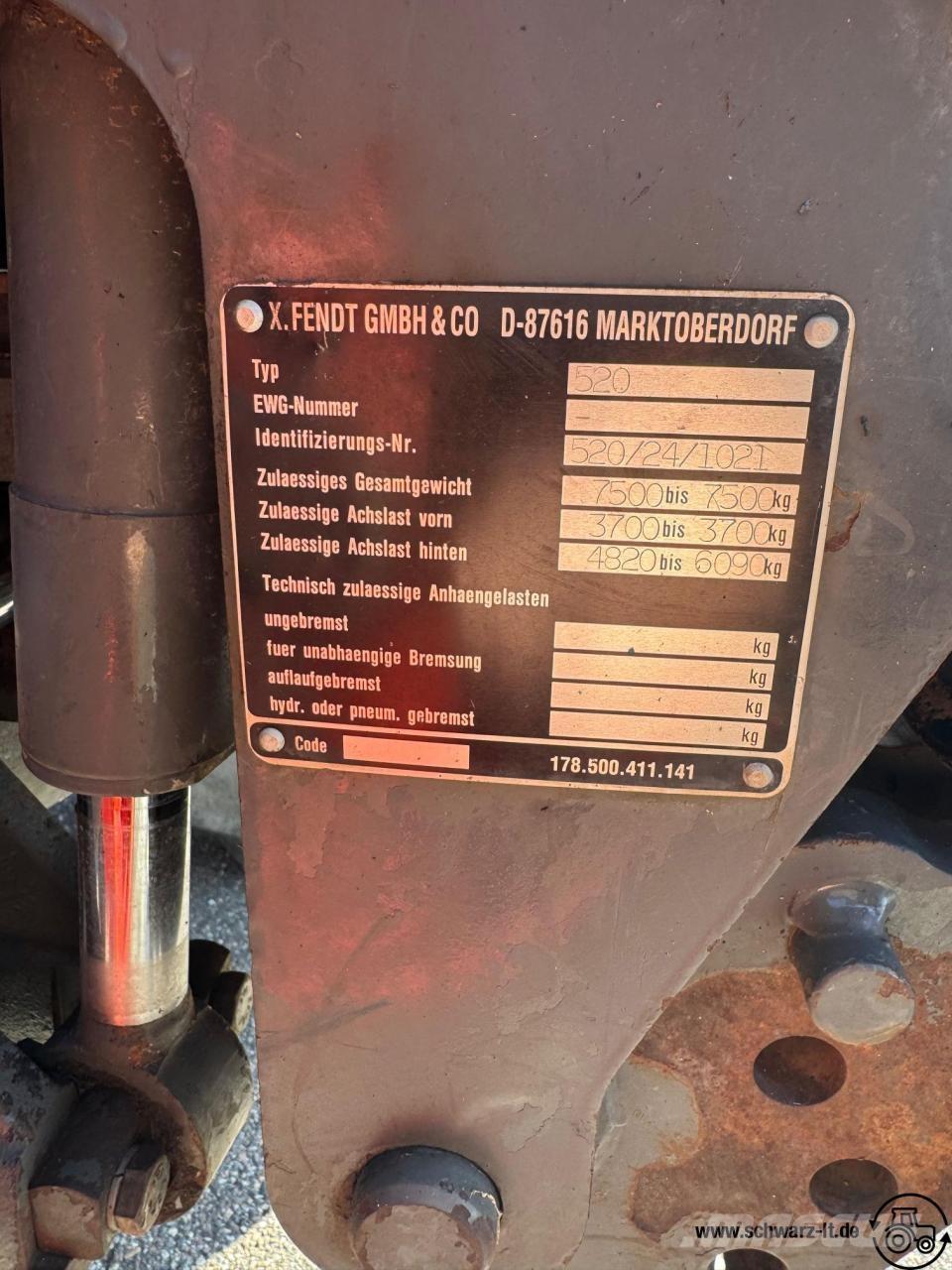 Fendt Xylon 520 Traktori