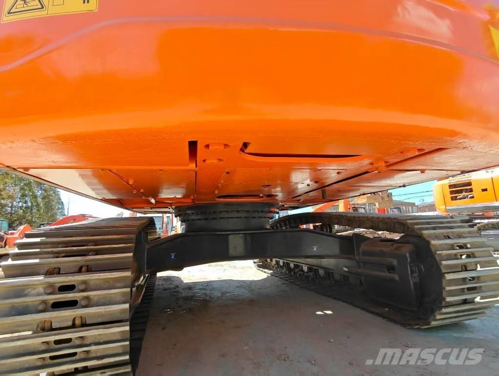 Doosan DX380LC-9 Amfībijas tipa ekskavatori