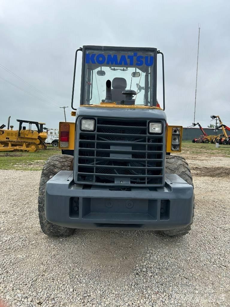 Komatsu WA150-5 Iekrāvēji uz riteņiem