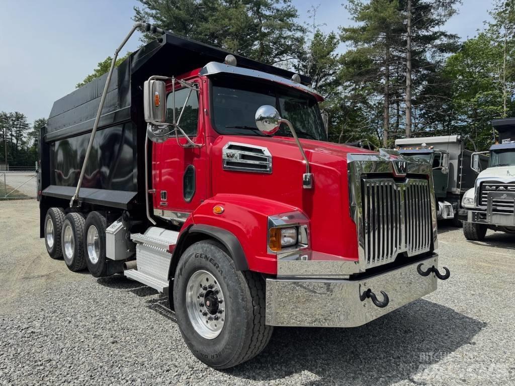 Western Star 4700 Pašizgāzējs
