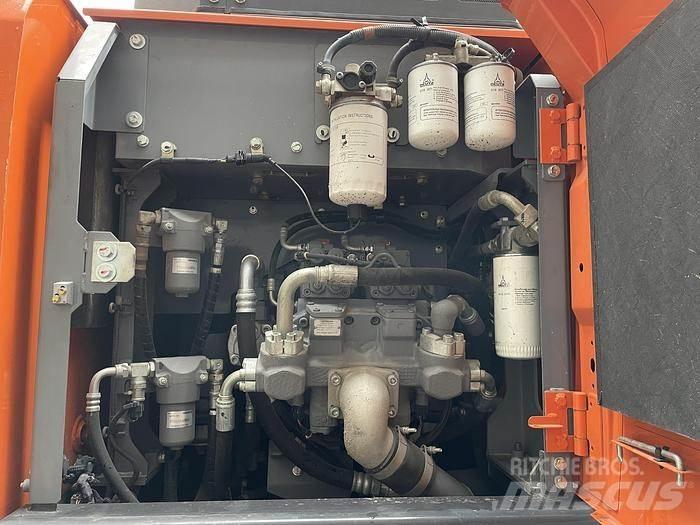 Hitachi ZX140W-6 Ekskavatori uz riteņiem