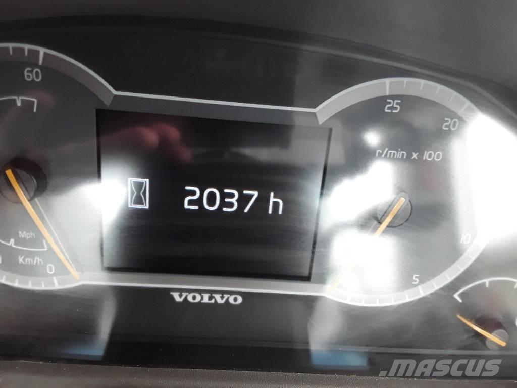 Volvo L90H Iekrāvēji uz riteņiem