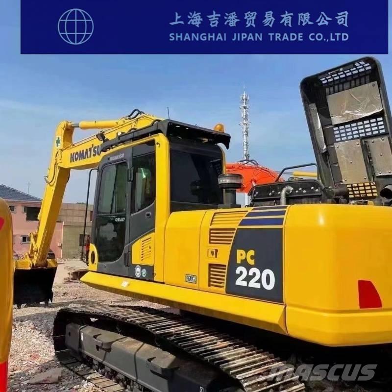 Komatsu PC 220 Kāpurķēžu ekskavatori