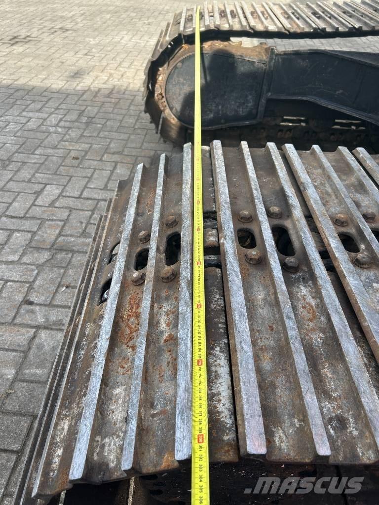 Hitachi ZX 180 Kāpurķēžu ekskavatori