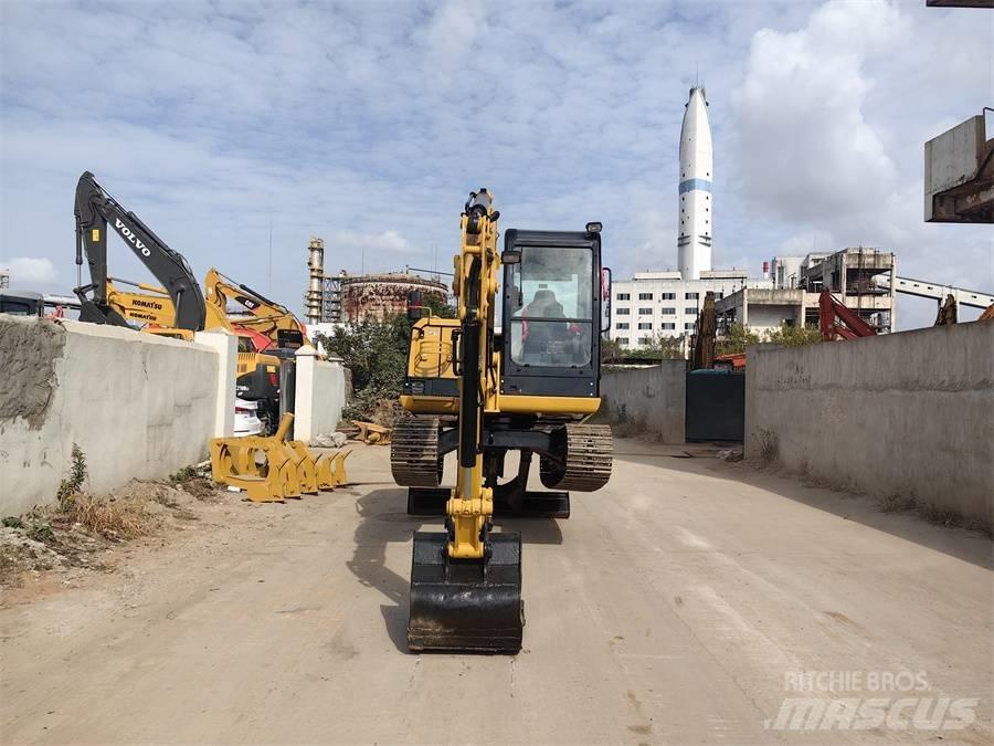 CAT 305.5E2 Kāpurķēžu ekskavatori