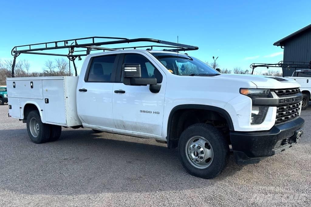 Chevrolet 3500 WT Vieglais kravas automobilis/izkraušana no sāniem