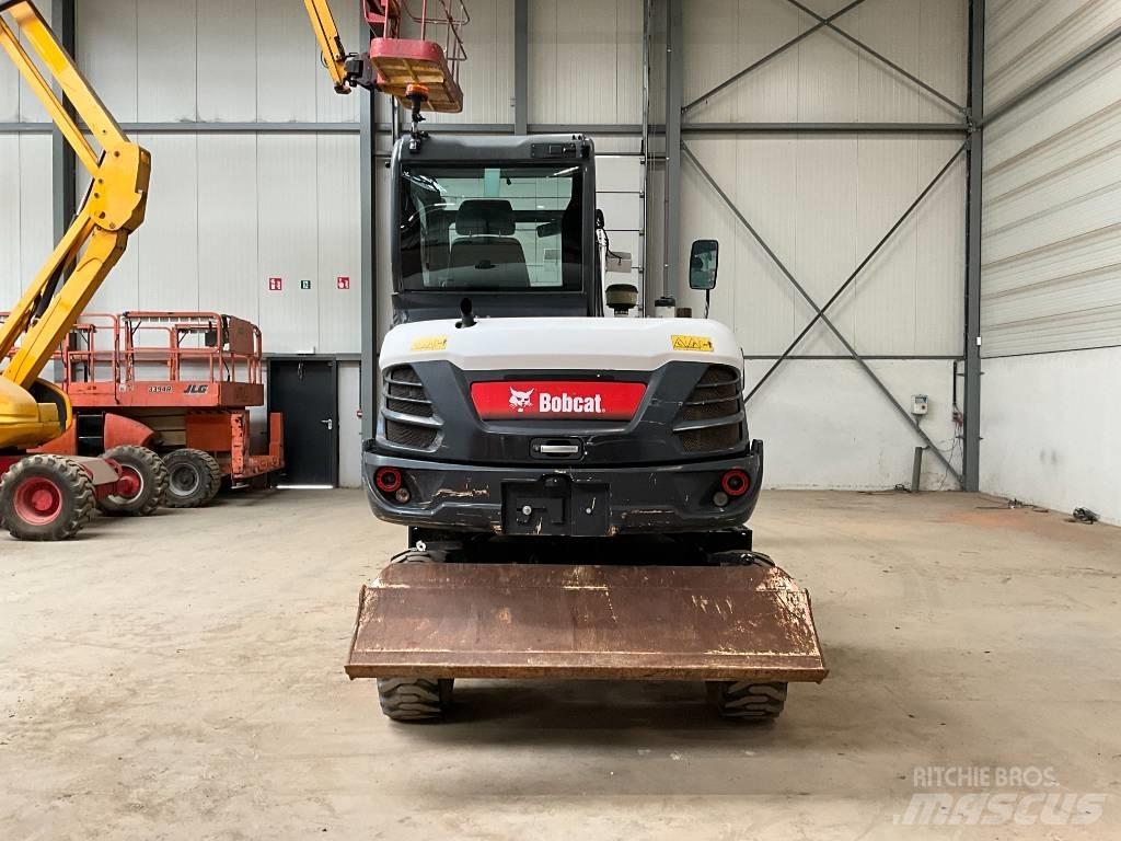 Bobcat E 57 W Ekskavatori uz riteņiem