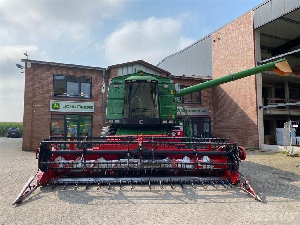 John Deere 2266 Ražas novākšanas kombaini