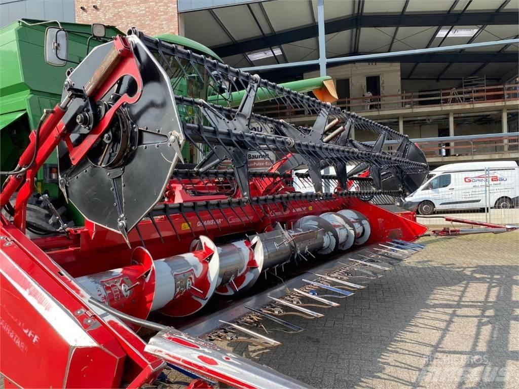 John Deere 2266 Ražas novākšanas kombaini