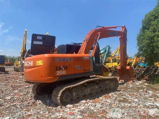 Hitachi ZX 200-3 G Kāpurķēžu ekskavatori