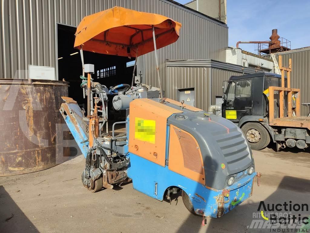 Wirtgen W35DC Asfalta dzesēšanas iekārtas