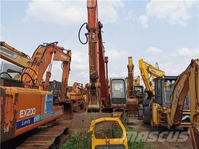 Hitachi EX200-1 Kāpurķēžu ekskavatori